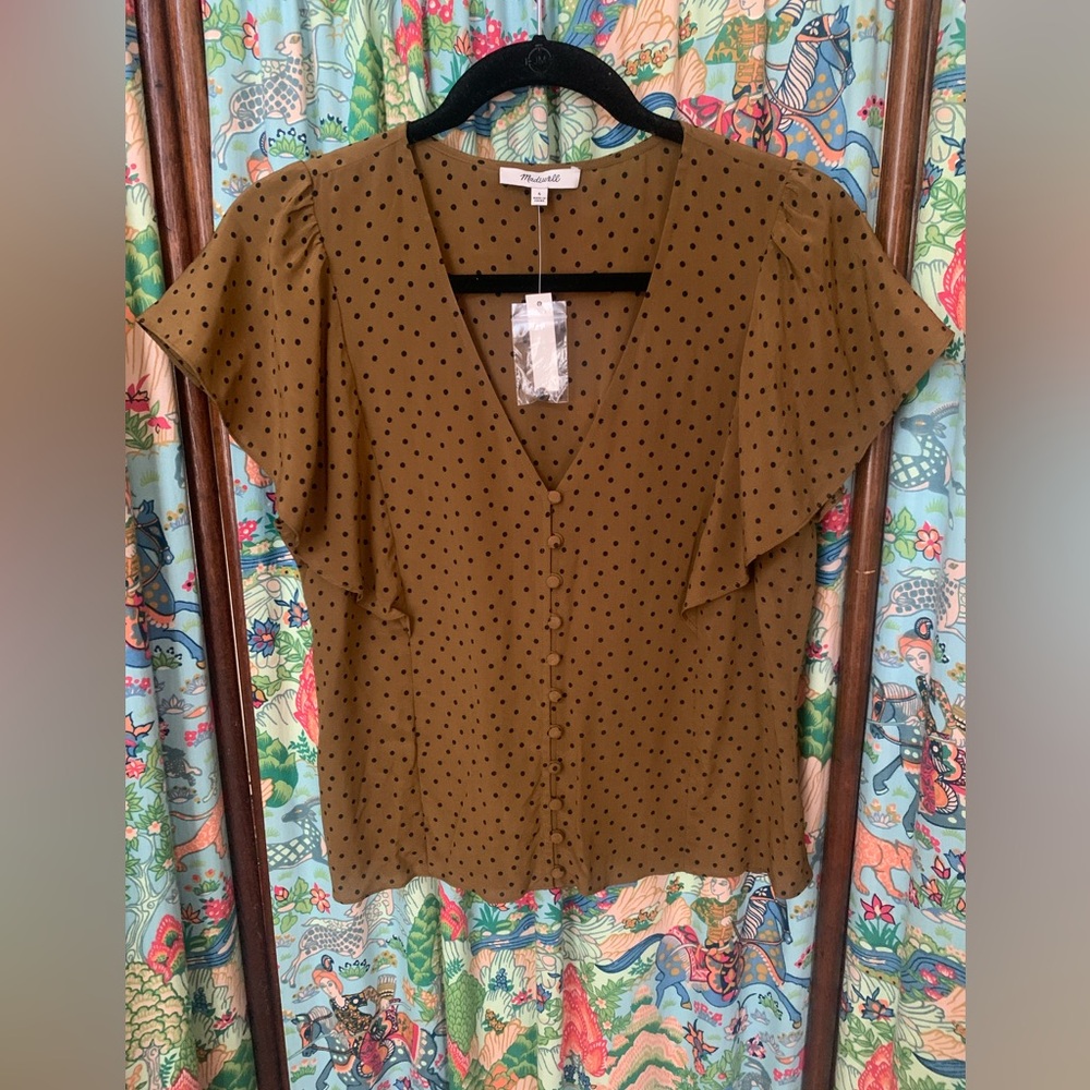 NWT Silk Carmelina Flutter-Sleeve Top in Polka Dot sz 6